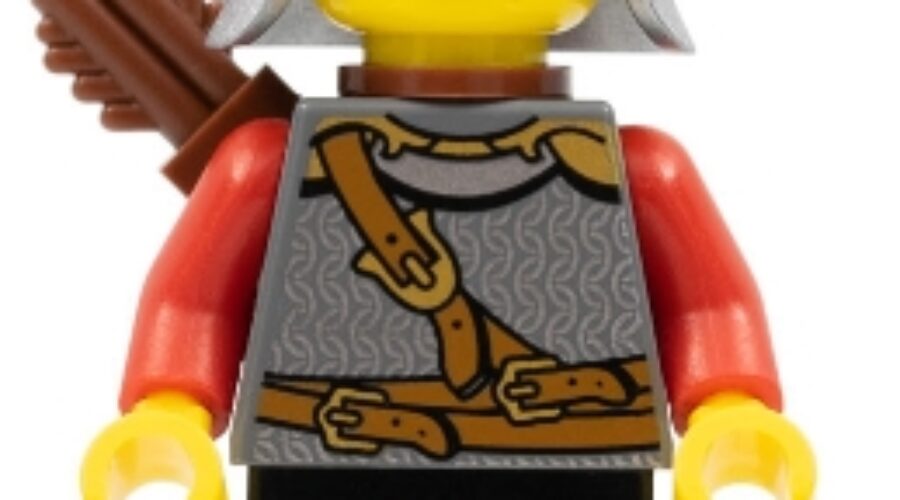 Kingdoms - Lion Knight Scale Mail with Chest Strap and Belt, Helmet with Neck Protector, Quiver, Open Grin